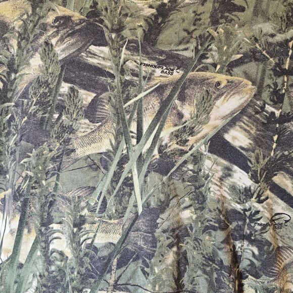 Fishouflage Bass Fishing Short Sleeve Men's XL Shirt Camouflage Fishermen - Picture 2 of 8